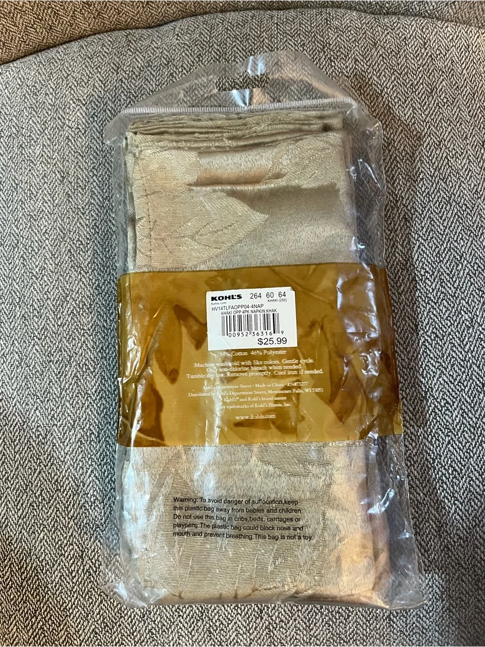 Harvest Season Fabric Napkins “”Khaki Opp” 4 Napkins NEW